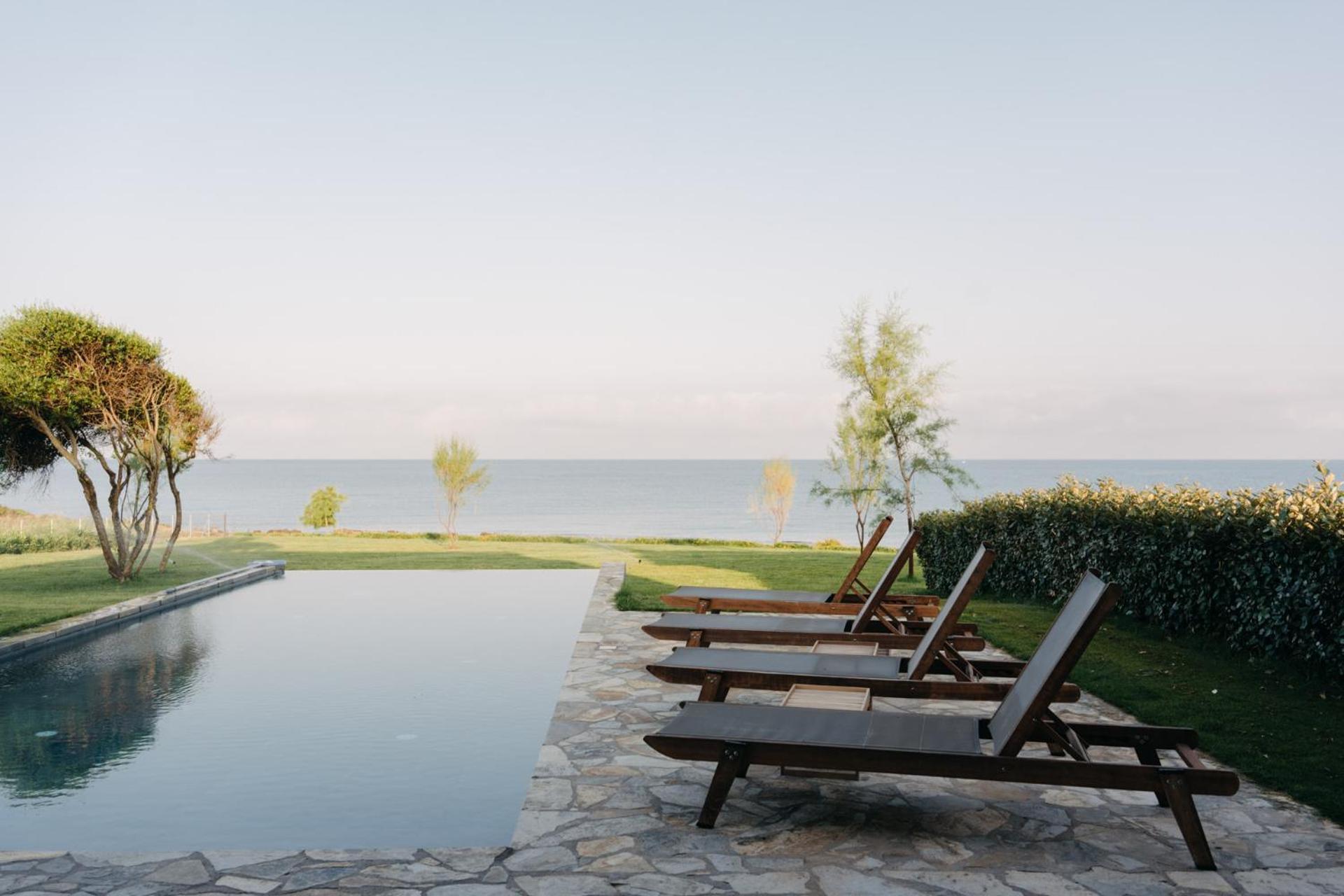 Real Life Homes Luxurious Seafront Villas Each With Their Own Private Pools Korakokhórion Exterior foto