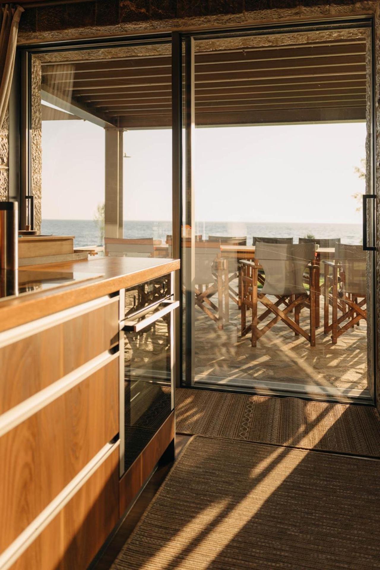 Real Life Homes Luxurious Seafront Villas Each With Their Own Private Pools Korakokhórion Exterior foto